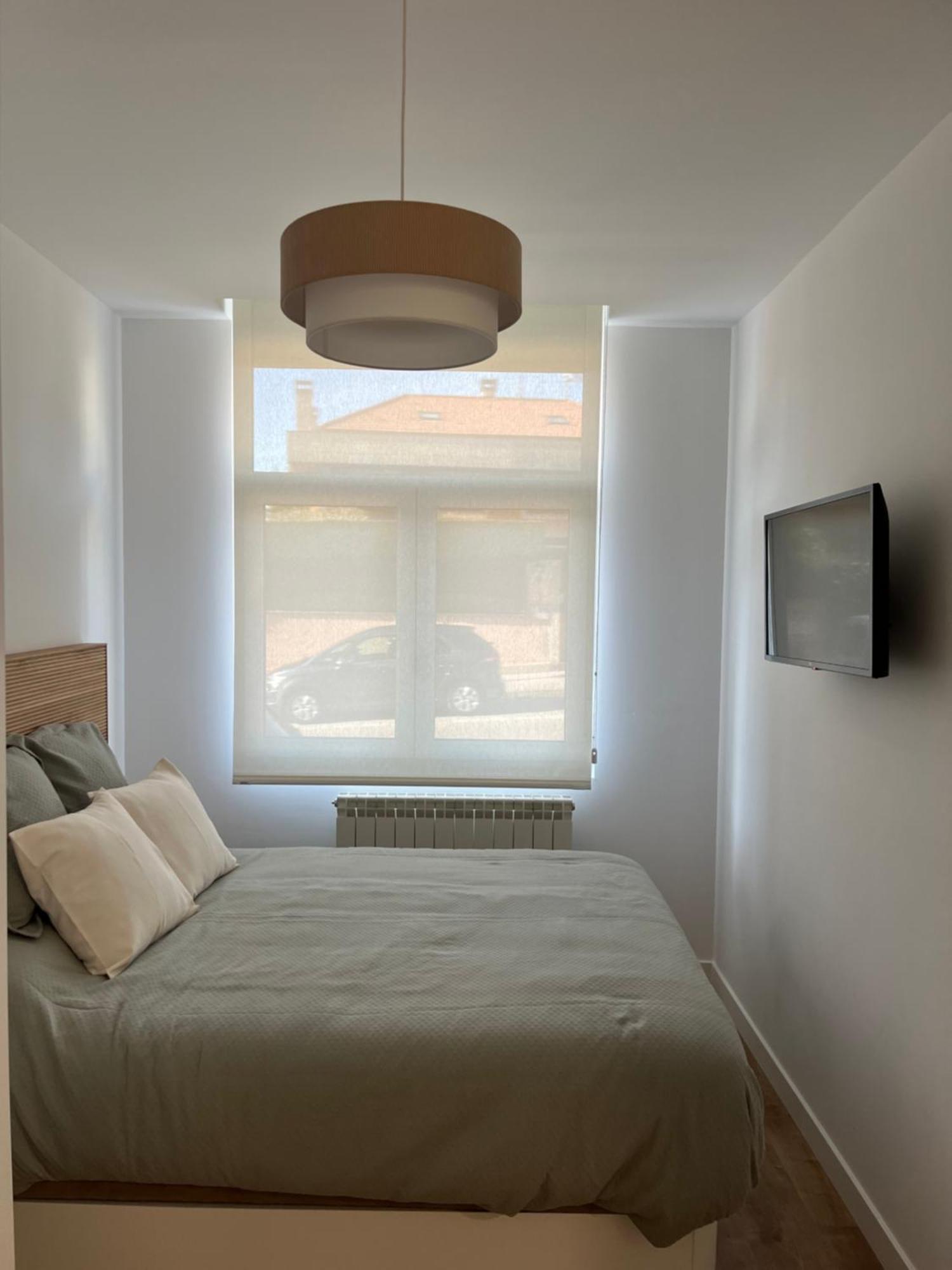 Apartamento Puerta De Burgos Vut09605 Esterno foto
