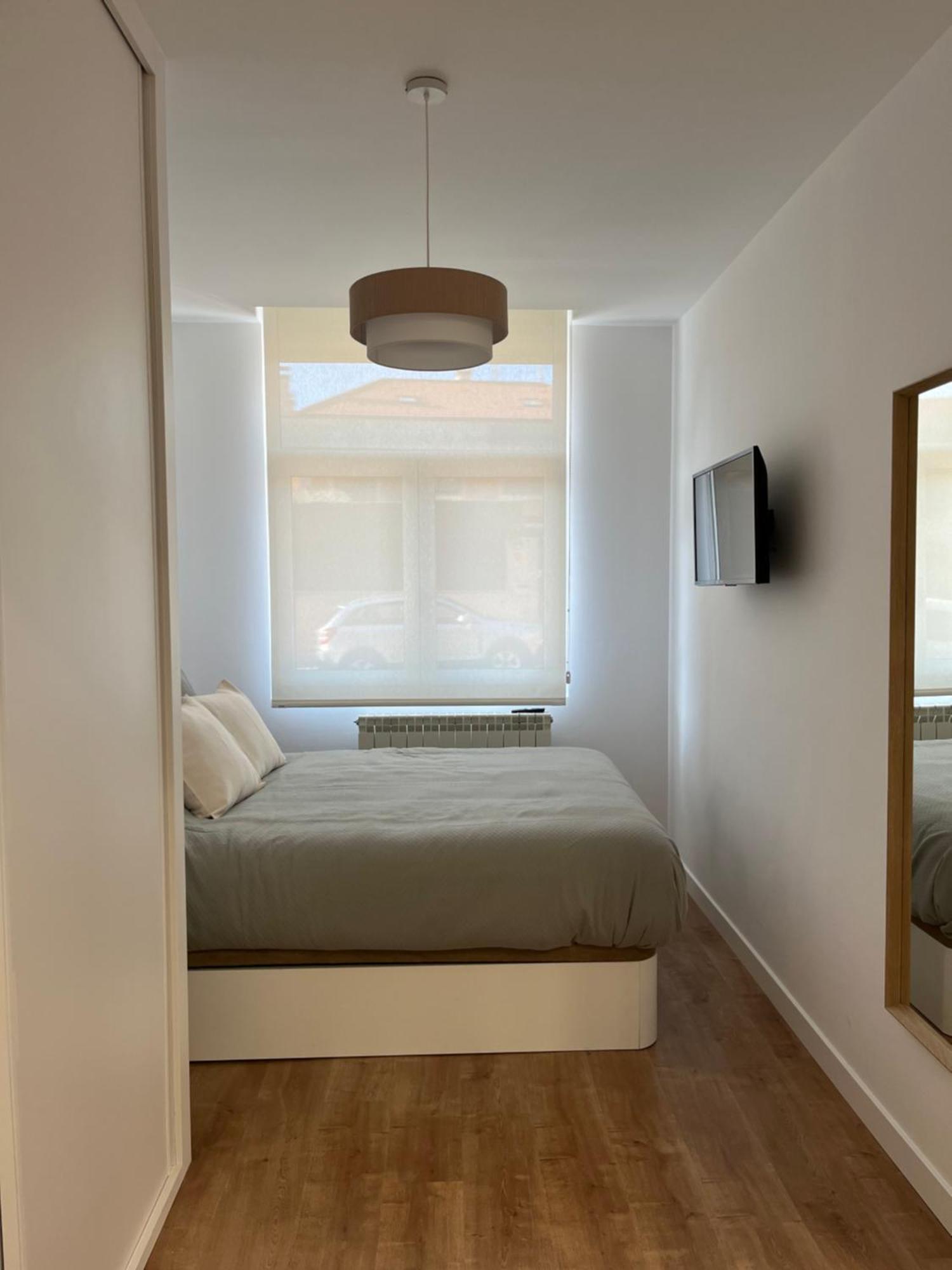 Apartamento Puerta De Burgos Vut09605 Esterno foto